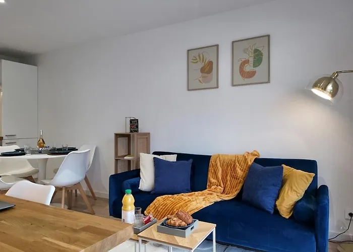 Panorama Riviera Vue Montagne Et Parking Apartamento Niza