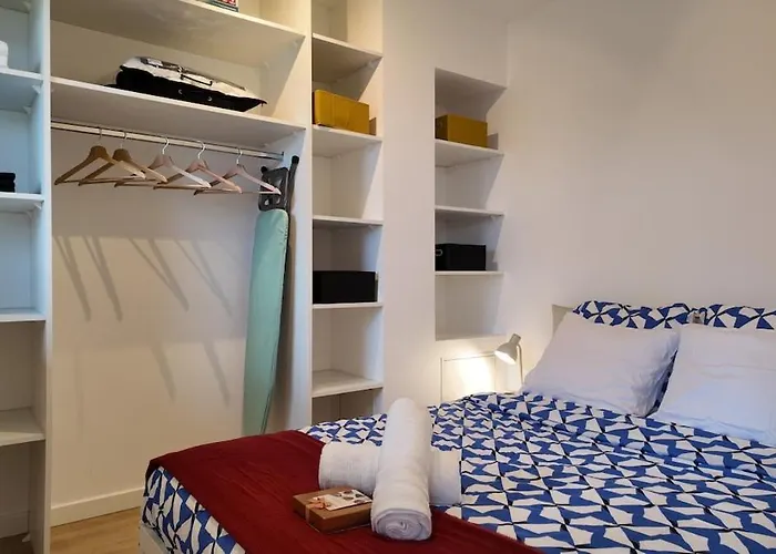 Panorama Riviera Vue Montagne Et Parking Apartamento