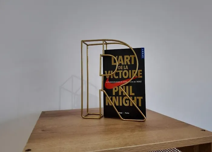 Panorama Riviera Vue Montagne Et Parking *